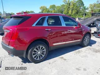 ✅ 2019 Cadillac XT5 Luxury FWD • VIN: 1GYKNCRS5KZ250150 • Lot: 43692715. Wystawiony na IAAI z przebiegiem 31 493 mil. Bezpłatny archiwum sprzedaży aukcyjnych z USA i szczegółowy raport historii pojazdu na DreamBid. Zdjęcie 4.
