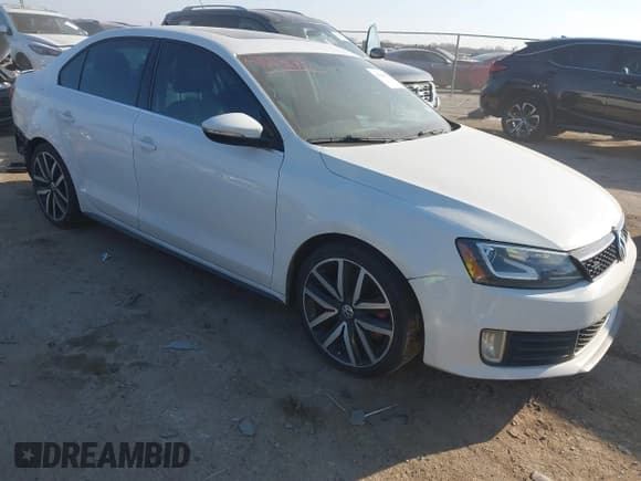 ✅ 2013 Volkswagen Jetta • VIN: 3VW4S7AJ6DM297898 • Lot: 41664178. Listed on IAAI with 188,484 mi. Free auction sales archive from the USA and detailed vehicle history report at DreamBid. Image 1.