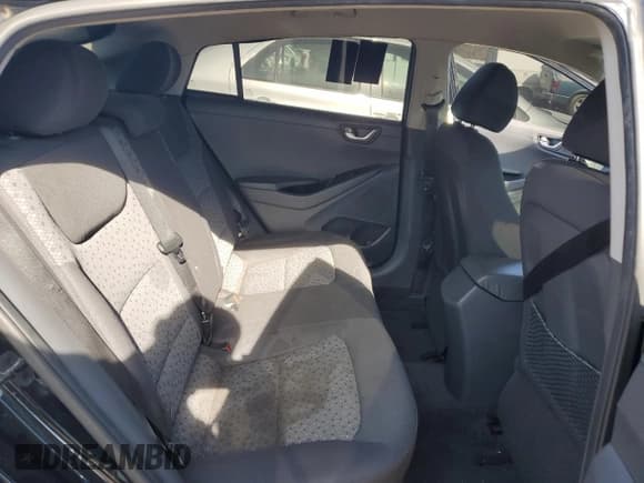 ✅ 2019 Hyundai Ioniq Blue • VIN: KMHC65LC3KU174067 • Lot: 76537514. Wystawiony na Copart z przebiegiem 93 336 mil. Bezpłatny archiwum sprzedaży aukcyjnych z USA i szczegółowy raport historii pojazdu na DreamBid. Zdjęcie 10.