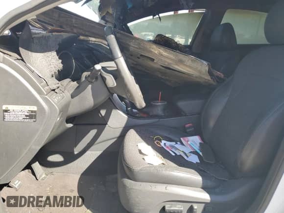 2013 Hyundai Sonata SE with VIN 5NPEC4AB0DH652257, listed as a Copart auction lot 82758505 with Not provided miles and Salvage title. Bid and sale history available at DreamBid. Image 7.