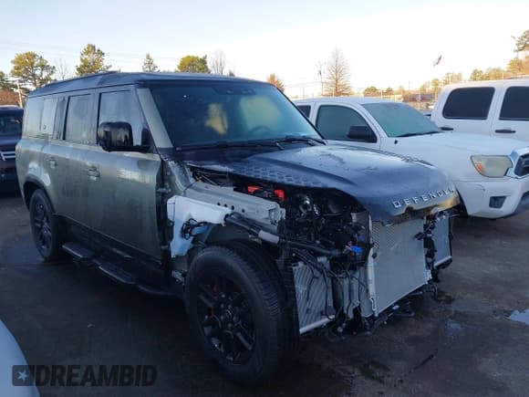 ✅ 2024 Land Rover Defender X • VIN: SALEXFEU8R2352205 • Лот: 41274333. Опубликован ранее на IAAI с пробегом 730 миль. Бесплатный доступ к архиву аукционных продаж из США и подробный отчёт об истории автомобиля на DreamBid. Изображение 13.