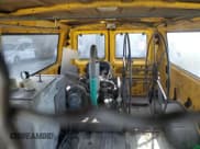 ✅ 2012 Ford Econoline Cargo Recreational • VIN: 1FTNE2EL1CDA34953 • Lot: 43327455. Wystawiony na Copart z przebiegiem 222 286 mil. Bezpłatny archiwum sprzedaży aukcyjnych z USA i szczegółowy raport historii pojazdu na DreamBid. Zdjęcie 10.