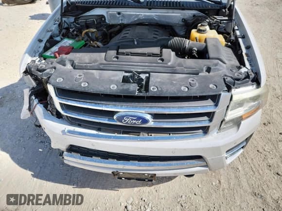 ✅ 2015 Ford Expedition Limited • VIN: 1FMJU2AT1FEF28232 • Lot: 84970825. Wystawiony na Copart z przebiegiem 217 743 mil. Bezpłatny archiwum sprzedaży aukcyjnych z USA i szczegółowy raport historii pojazdu na DreamBid. Zdjęcie 12.