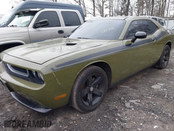 ✅ 2014 Dodge Challenger SXT • VIN: 2C3CDYAG4EH179954 • Lot: 41596676. Wystawiony na IAAI z przebiegiem Nie podano. Bezpłatny archiwum sprzedaży aukcyjnych z USA i szczegółowy raport historii pojazdu na DreamBid. Zdjęcie 2.