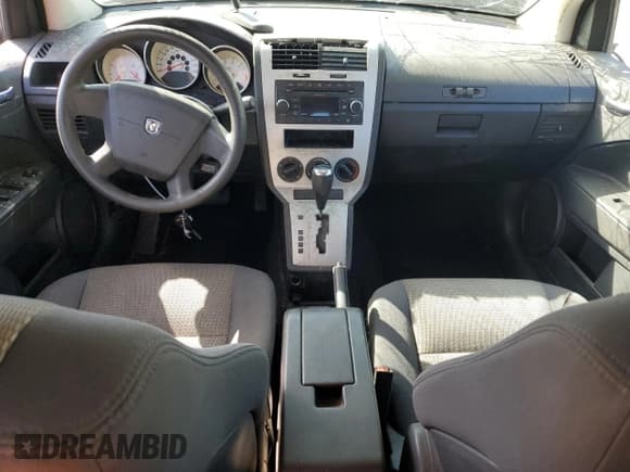 ✅ 2009 Dodge Caliber SXT • VIN: 1B3HB48A39D108380 • Лот: 78023234. Опубликован ранее на Copart с пробегом 173 103 миль. Бесплатный доступ к архиву аукционных продаж из США и подробный отчёт об истории автомобиля на DreamBid. Изображение 8.