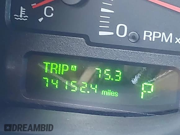 ✅ 2001 Lincoln LS Sport • VIN: 1LNHM86S31Y714332 • Лот: 42238079. Опубликован ранее на IAAI с пробегом 74 152 миль. Бесплатный доступ к архиву аукционных продаж из США и подробный отчёт об истории автомобиля на DreamBid. Изображение 15.