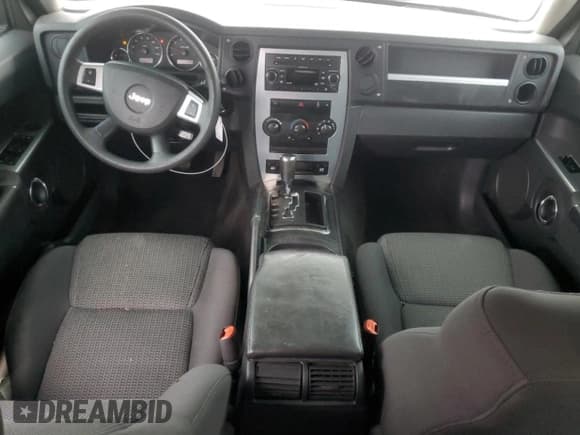 ✅ 2009 Jeep Commander Sport • VIN: 1J8HG48K79C511267 • Lot: 65707875. Listed on Copart with 190,767 mi. Free auction sales archive from the USA and detailed vehicle history report at DreamBid. Image 8.