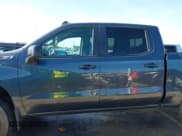 ✅ 2019 Chevrolet Silverado 1500 LT Trail Boss • VIN: 1GCPYFED1KZ366585 • Lot: 42853574. Wystawiony na IAAI z przebiegiem 102 469 mil. Bezpłatny archiwum sprzedaży aukcyjnych z USA i szczegółowy raport historii pojazdu na DreamBid. Zdjęcie 15.