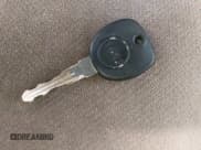 ✅ 2003 GMC Sierra 1500 SLT • VIN: 2GTEK19T531227955 • Lot: 43667157. Listed on IAAI with 320,993 mi. Free auction sales archive from the USA and detailed vehicle history report at DreamBid. Image 11.