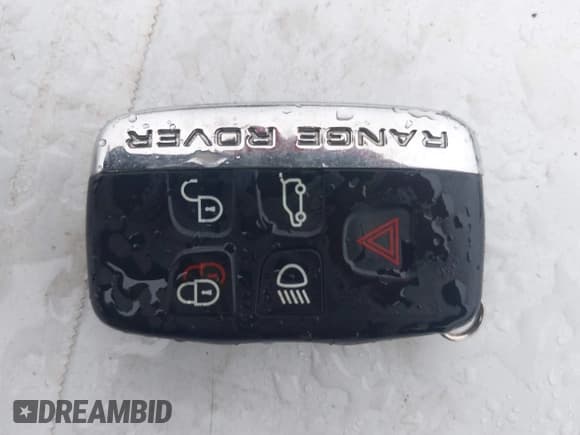 ✅ 2017 Land Rover Range Rover Evoque SE • VIN: SALVP2BG1HH239795 • Lot: 43797451. Listed on IAAI with 92,537 mi. Free auction sales archive from the USA and detailed vehicle history report at DreamBid. Image 11.