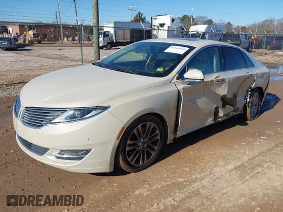 ✅ 2016 Lincoln MKZ • VIN: 3LN6L2J94GR611830 • Lot: 41264148. Listed on IAAI with 155,065 mi. Free auction sales archive from the USA and detailed vehicle history report at DreamBid. Image 2.