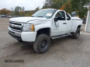 ✅ 2010 Chevrolet Silverado 1500 LT • VIN: 1GCSKSE39AZ258676 • Лот: 43522577. Опубликован ранее на IAAI с пробегом 185 130 миль. Бесплатный доступ к архиву аукционных продаж из США и подробный отчёт об истории автомобиля на DreamBid. Изображение 2.