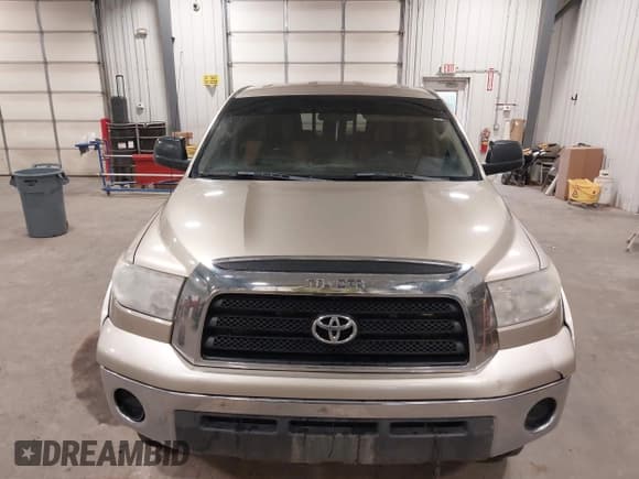 ✅ 2008 Toyota Tundra • VIN: 5TFBV54118X075089 • Lot: 42303488. Wystawiony na IAAI z przebiegiem 216 367 mil. Bezpłatny archiwum sprzedaży aukcyjnych z USA i szczegółowy raport historii pojazdu na DreamBid. Zdjęcie 6.