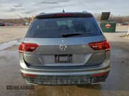 ✅ 2021 Volkswagen Tiguan S • VIN: 3VV0B7AX3MM007575 • Lot: 94496965. Wystawiony na Copart z przebiegiem Nie podano. Bezpłatny archiwum sprzedaży aukcyjnych z USA i szczegółowy raport historii pojazdu na DreamBid. Zdjęcie 6.