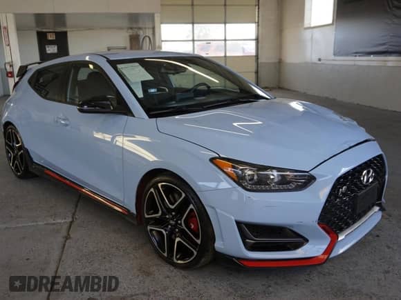 2021 Hyundai Veloster z VIN KMHT36AH6MU009517, wystawiony jako Copart lot #80048374 z przebiegiem 19 149 mil mil oraz Szkoda całkowita • Salvage title. Historia ofert i sprzedaży dostępna na DreamBid. Obrazek 1.