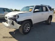 ✅ 2024 Toyota 4Runner TRD Off Road • VIN: JTERU5JR8R6287180 • Lot: 70381185. Wystawiony na Copart z przebiegiem 5 174 mil. Bezpłatny archiwum sprzedaży aukcyjnych z USA i szczegółowy raport historii pojazdu na DreamBid. Zdjęcie 1.