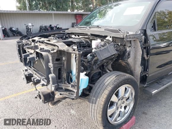 ✅ 2015 Chevrolet Silverado 1500 LT • VIN: 3GCPCREC5FG276188 • Лот: 43369544. Опубликован ранее на IAAI с пробегом 111 676 миль. Бесплатный доступ к архиву аукционных продаж из США и подробный отчёт об истории автомобиля на DreamBid. Изображение 6.