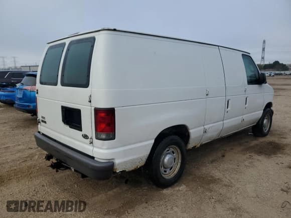 ✅ 2006 Ford Econoline Cargo • VIN: 1FTRE14W26DA37582 • Lot: 85396465. Wystawiony na Copart z przebiegiem 99 922 mil. Bezpłatny archiwum sprzedaży aukcyjnych z USA i szczegółowy raport historii pojazdu na DreamBid. Zdjęcie 3.