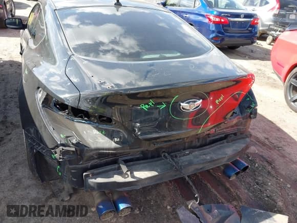 ✅ 2013 Hyundai Genesis Coupe 2.0T • VIN: KMHHT6KD2DU097886 • Lot: 41864894. Wystawiony na IAAI z przebiegiem 152 642 mil. Bezpłatny archiwum sprzedaży aukcyjnych z USA i szczegółowy raport historii pojazdu na DreamBid. Zdjęcie 6.