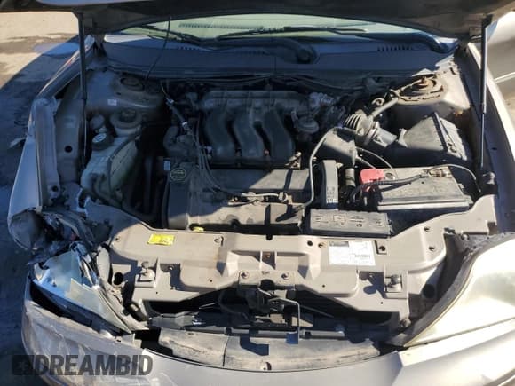 ✅ 2002 Mercury Sable LS Premium • VIN: 1MEFM55S72A624234 • Lot: 73710224. Wystawiony na Copart z przebiegiem 105 358 mil. Bezpłatny archiwum sprzedaży aukcyjnych z USA i szczegółowy raport historii pojazdu na DreamBid. Zdjęcie 11.