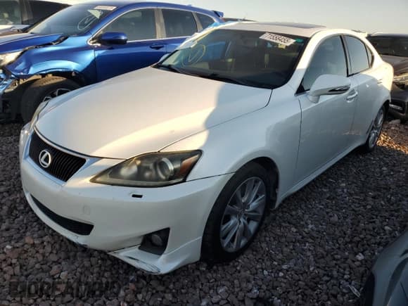 ✅ 2012 Lexus IS 350 • VIN: JTHBE5C20C5029640 • Lot: 71558455. Listed on Copart with 135,405 mi. Free auction sales archive from the USA and detailed vehicle history report at DreamBid. Image 1.