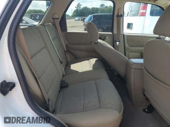 ✅ 2005 Ford Escape XLT • VIN: 1FMYU93145DA04306 • Lot: 56209425. Listed on Copart with 124,956 mi. Free auction sales archive from the USA and detailed vehicle history report at DreamBid. Image 11.