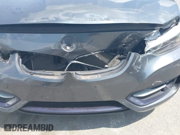 ✅ 2016 BMW 2 Series 228i xDrive • VIN: WBA1L9C50GV324910 • Lot: 42153692. Wystawiony na IAAI z przebiegiem 48 785 mil. Bezpłatny archiwum sprzedaży aukcyjnych z USA i szczegółowy raport historii pojazdu na DreamBid. Zdjęcie 6.