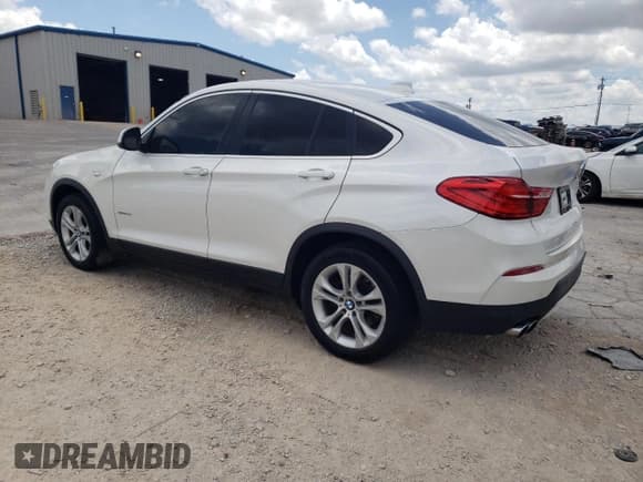 ✅ 2015 BMW X4 xDrive28i • VIN: 5UXXW3C57F0M88215 • Lot: 62342155. Listed on Copart with 178,621 mi. Free auction sales archive from the USA and detailed vehicle history report at DreamBid. Image 2.