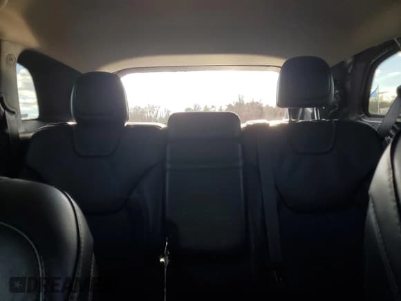 ✅ 2016 Jeep Cherokee Limited • VIN: 1C4PJMDB1GW225615 • Lot: 93391005. Listed on Copart with 132,974 mi. Free auction sales archive from the USA and detailed vehicle history report at DreamBid. Image 10.