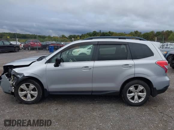 2015 Subaru Forester Limited с VIN JF2SJAHC6FH445672, выставлен на аукционе IAAI как лот 43400311 с пробегом 87 842 миль миль и . История ставок и продаж доступна на DreamBid. Изображение 14.