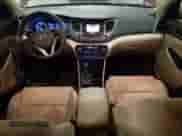 2018 Hyundai Tucson SE z VIN KM8J23A4XJU620586, wystawiony jako Copart lot #84033535 z przebiegiem 146 162 mil mil oraz Szkoda całkowita • Salvage title. Historia ofert i sprzedaży dostępna na DreamBid. Obrazek 8.