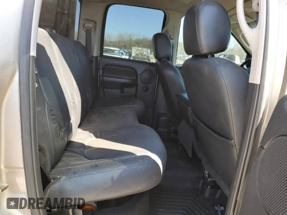 2005 Dodge 3500 SLT z VIN 3D7LS38C55G795448, wystawiony jako Copart lot #49448295 z przebiegiem 291 415 mil mil oraz Szkoda całkowita • Salvage title. Historia ofert i sprzedaży dostępna na DreamBid. Obrazek 10.