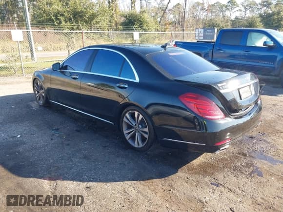 ✅ 2016 Mercedes-Benz S 550 • VIN: WDDUG8CB5GA203677 • Lot: 43574398. Listed on IAAI with 93,546 mi. Free auction sales archive from the USA and detailed vehicle history report at DreamBid. Image 3.