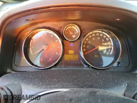 2008 Saturn VUE XE z VIN 3GSCL33P38S509636, wystawiony jako Copart lot #82269034 z przebiegiem 167 398 mil mil oraz Czysty tytuł • Clean title. Historia ofert i sprzedaży dostępna na DreamBid. Obrazek 9.