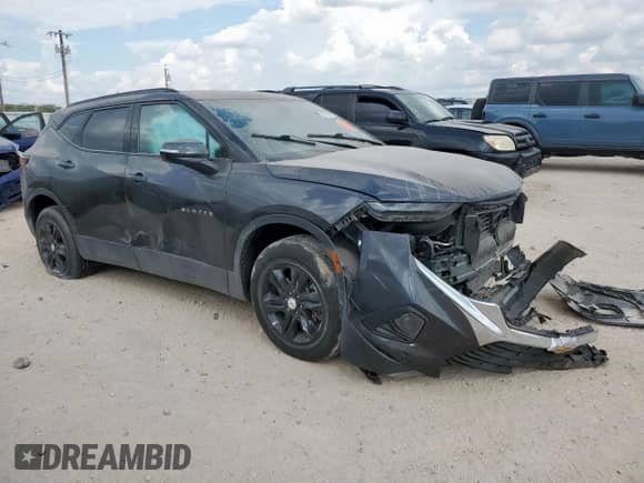 2022 Chevrolet Blazer LT with VIN 3GNKBCR42NS149883, listed as a Copart auction lot 85716885 with Not provided miles and Salvage title. Bid and sale history available at DreamBid. Image 4.