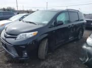 ✅ 2018 Toyota Sienna XLE • VIN: 5TDDZ3DC9JS190621 • Lot: 41777729. Listed on IAAI with 96,089 mi. Free auction sales archive from the USA and detailed vehicle history report at DreamBid. Image 17.