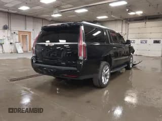 ✅ 2019 Cadillac Escalade ESV Luxury • VIN: 1GYS4HKJ6KR116863 • Lot: 43260750. Wystawiony na IAAI z przebiegiem 52 294 mil. Bezpłatny archiwum sprzedaży aukcyjnych z USA i szczegółowy raport historii pojazdu na DreamBid. Zdjęcie 4.