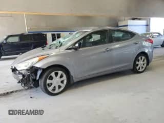 2013 Hyundai Elantra GLS с VIN KMHDH4AE7DU688472, выставлен на аукционе Copart как лот 85782985 с пробегом 134 208 миль миль и Списание • Salvage title. История ставок и продаж доступна на DreamBid. Изображение 1.