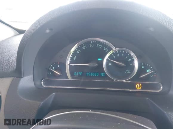 ✅ 2009 Chevrolet HHR 1LT • VIN: 3GNCA23B49S575377 • Lot: 42271065. Listed on IAAI with 191,660 mi. Free auction sales archive from the USA and detailed vehicle history report at DreamBid. Image 7.