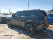 ✅ 2025 Jeep Grand Cherokee Limited • VIN: 1C4RJGBG9SC294054 • Лот: 49224825. Опубликован ранее на Copart с пробегом 945 миль. Бесплатный доступ к архиву аукционных продаж из США и подробный отчёт об истории автомобиля на DreamBid. Изображение 2.