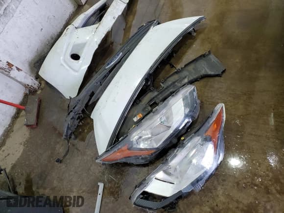 ✅ 2020 Ford Transit Connect XLT • VIN: NM0LS7F22L1455145 • Lot: 89173535. Listed on Copart with 72,693 mi. Free auction sales archive from the USA and detailed vehicle history report at DreamBid. Image 13.