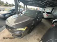 ✅ 2022 Acura ILX Premium • VIN: 19UDE2F81NA008011 • Лот: 91933425. Опубликован ранее на Copart с пробегом 131 651 миль. Бесплатный доступ к архиву аукционных продаж из США и подробный отчёт об истории автомобиля на DreamBid. Изображение 2.