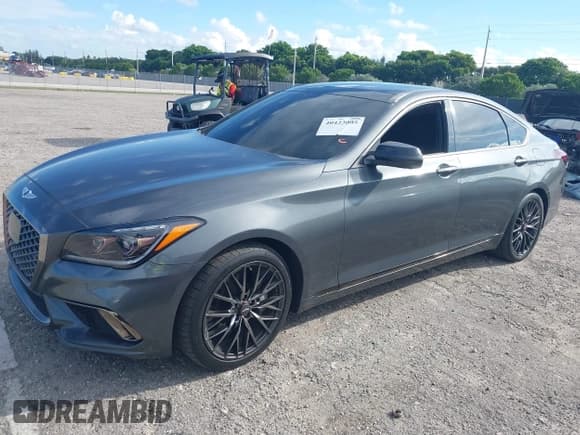 ✅ 2018 Genesis G80 Sport • VIN: KMHGN4JB1JU219160 • Lot: 40423005. Wystawiony na IAAI z przebiegiem 44 011 mil. Bezpłatny archiwum sprzedaży aukcyjnych z USA i szczegółowy raport historii pojazdu na DreamBid. Zdjęcie 2.