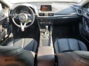 ✅ 2018 Mazda 3 Touring • VIN: 3MZBN1L34JM273363 • Lot: 68000545. Wystawiony na Copart z przebiegiem 56 334 mil. Bezpłatny archiwum sprzedaży aukcyjnych z USA i szczegółowy raport historii pojazdu na DreamBid. Zdjęcie 8.