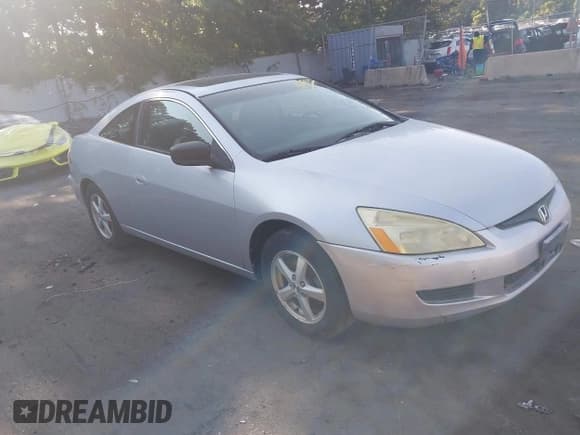 ✅ 2004 Honda Accord EX • VIN: 1HGCM72684A021787 • Lot: 42789704. Listed on IAAI with 202,341 mi. Free auction sales archive from the USA and detailed vehicle history report at DreamBid. Image 1.