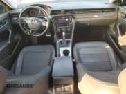 ✅ 2020 Volkswagen Passat R-Line • VIN: 1VWMA7A31LC019673 • Лот: 66040645. Опубликован ранее на Copart с пробегом 83 723 миль. Бесплатный доступ к архиву аукционных продаж из США и подробный отчёт об истории автомобиля на DreamBid. Изображение 8.