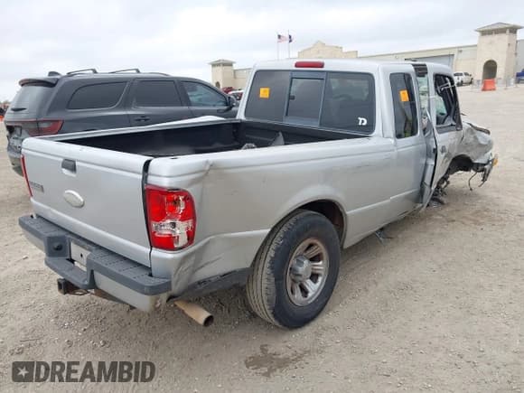 ✅ 2008 Ford Ranger XLT • VIN: 1FTYR44U38PA64338 • Lot: 43723869. Wystawiony na IAAI z przebiegiem 126 169 mil. Bezpłatny archiwum sprzedaży aukcyjnych z USA i szczegółowy raport historii pojazdu na DreamBid. Zdjęcie 4.