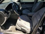 ✅ 2001 Volkswagen Golf GLS • VIN: 9BWGT61J914057698 • Лот: 58576605. Опубликован ранее на Copart с пробегом 270 209 миль. Бесплатный доступ к архиву аукционных продаж из США и подробный отчёт об истории автомобиля на DreamBid. Изображение 7.