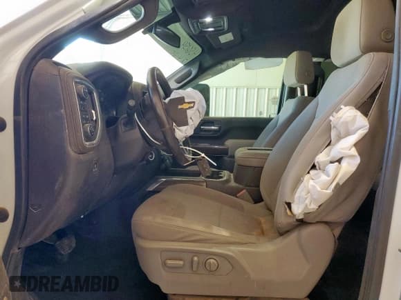 ✅ 2022 Chevrolet Silverado 2500HD LT • VIN: 1GC4YNE76NF156528 • Lot: 84181835. Wystawiony na Copart z przebiegiem 163 193 mil. Bezpłatny archiwum sprzedaży aukcyjnych z USA i szczegółowy raport historii pojazdu na DreamBid. Zdjęcie 7.