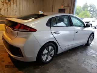 2017 Hyundai Ioniq Blue with VIN KMHC65LC0HU053229, listed as a Copart auction lot 68286043 with 309,384 mi miles and . Bid and sale history available at DreamBid. Image 3.